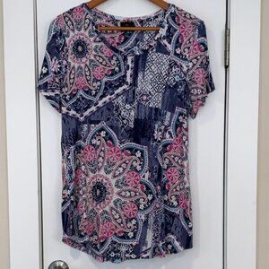 Final $ JM Collection Short Sleeve Patchwork Floral Mandala Print Top M